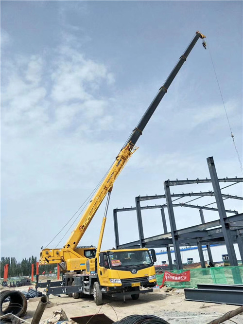 深州市超高层建筑钢结构吊装案例